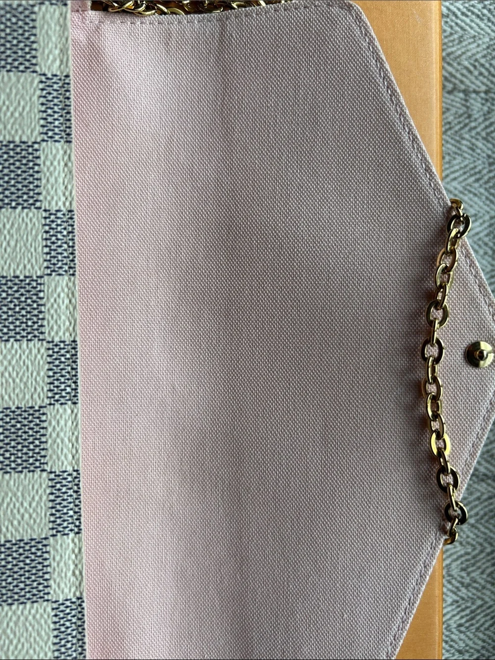 Louis Vuitton Damier Azur Check Crossbody Bag - Cream & Blue